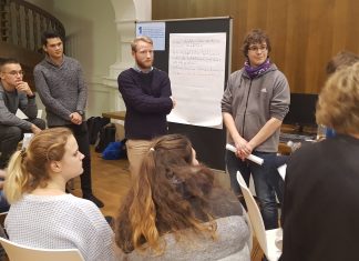 Neue Perspektiven für SchülerInnen und Studierende durch den EuropaChecker